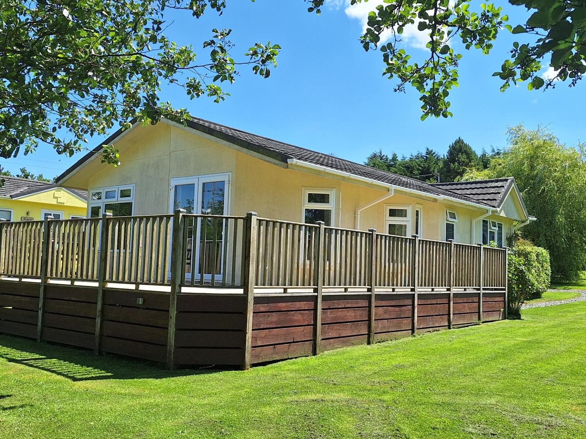 Thornbury Holiday Park Hotel Exterior foto